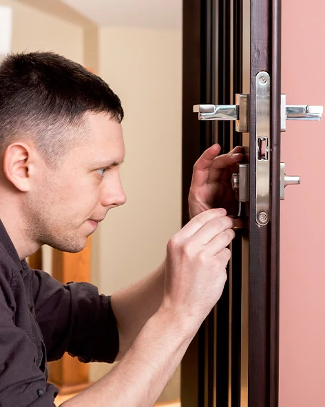 : Professional Locksmith For Commercial And Residential Locksmith Services in O Fallon